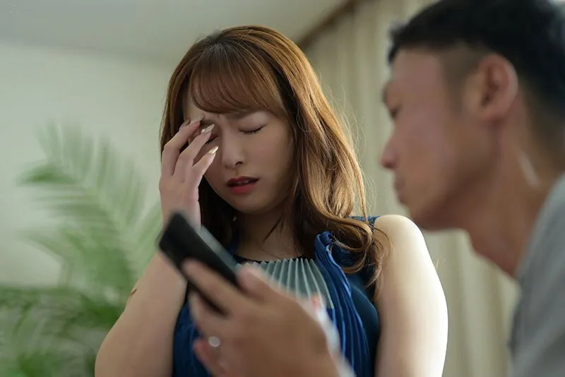 Vợ yêu sốc khi anh xã tâm sự về ước muốn nhìn vợ bị người khác địt